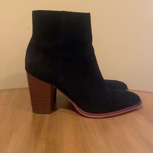 Sam Edelman Blake Black Suede Bootie 9.5